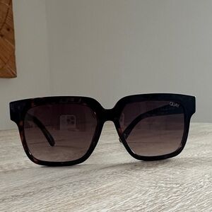 TORTOISE QUAY SUNNIES